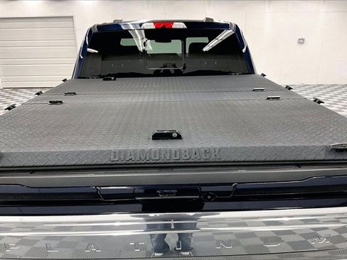 Used 2024 Ford F350 Platinum w/ FX4 Off-Road Package image 32