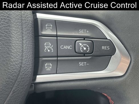 Used 2023 Jeep Compass Trailhawk w/ Trailer Tow Group image 20