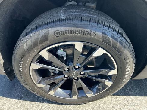 Used 2025 Chevrolet Equinox RS w/ Convenience Package III FWD image 17