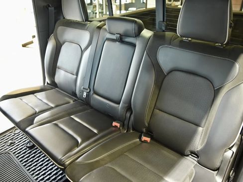 Used 2023 RAM 1500 Laramie AWD/4WD image 20