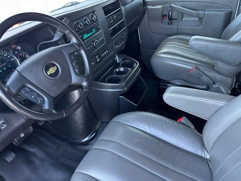 Used 2022 Chevrolet Express 2500 Extended w/ Driver Convenience Package image 7
