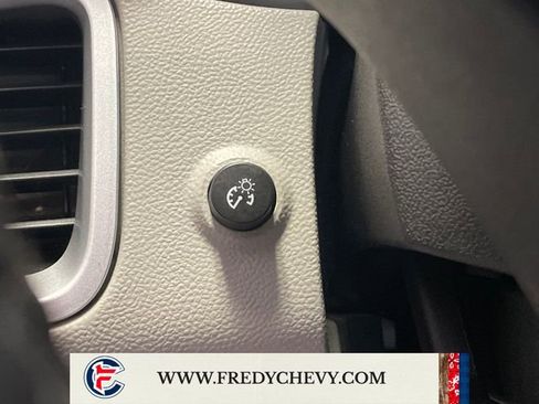 Used 2016 Chevrolet Equinox LT w/ Convenience Package image 30