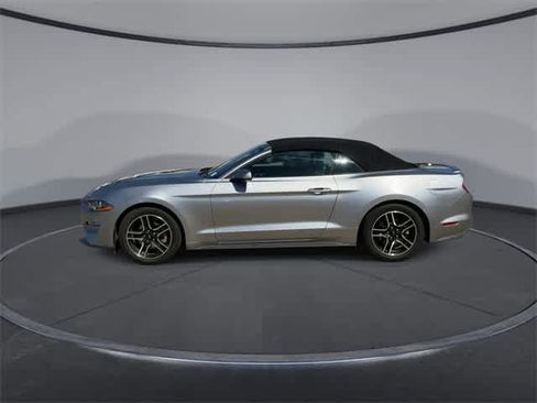 Used 2022 Ford Mustang Premium image 5