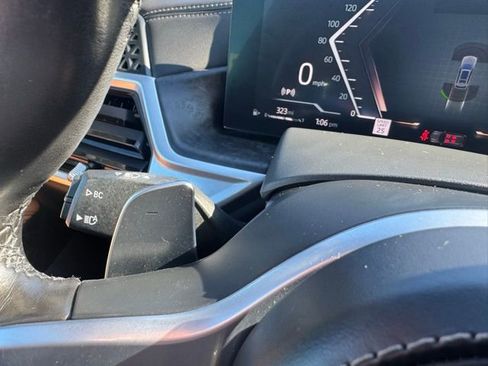 Used 2023 BMW X7 xDrive40i w/ M Sport Package image 28