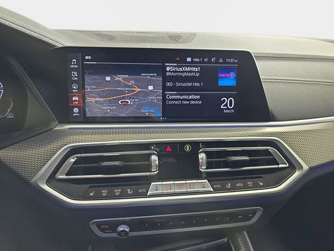 Used 2023 BMW X5 xDrive40i w/ M Sport Package image 20