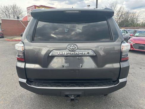 Used 2015 Toyota 4Runner SR5 Premium image 6