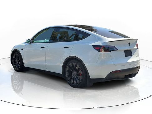 Used 2022 Tesla Model Y Performance AWD/4WD image 6