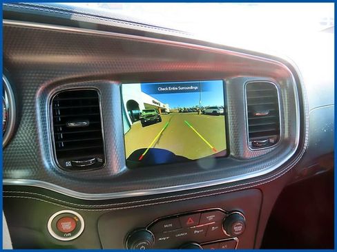 Used 2022 Dodge Charger SRT Hellcat w/ Harman/Kardon Audio Group image 18