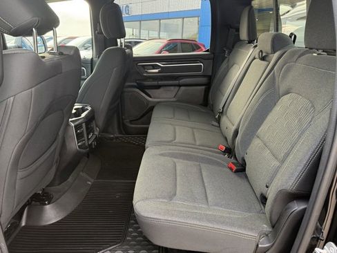 Used 2019 RAM 1500 Big Horn image 32