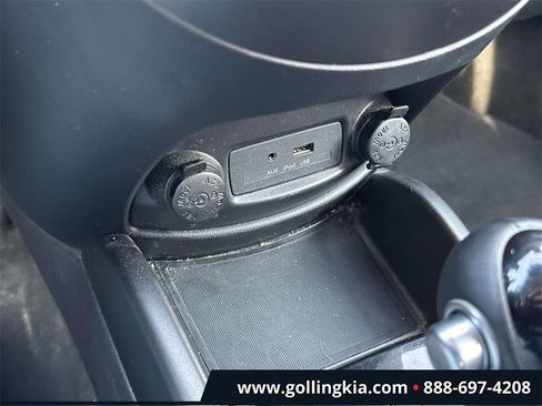 Used 2013 Kia Soul + image 23