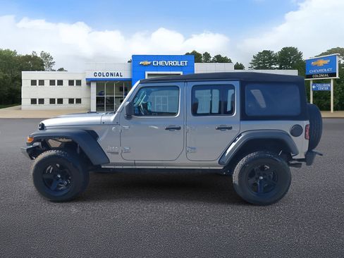 Used 2019 Jeep Wrangler Unlimited Sport S image 6