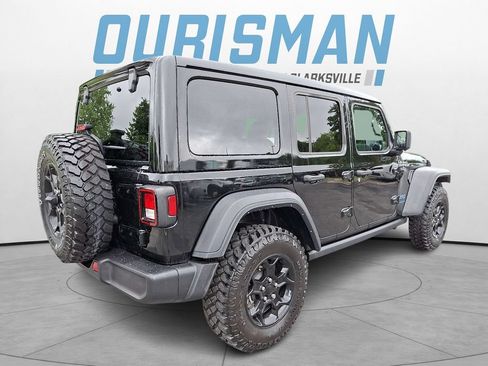 Used 2023 Jeep Wrangler Unlimited w/ Sun & Screen Package AWD/4WD image 6