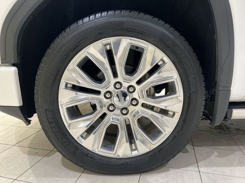 Used 2020 GMC Sierra 1500 Denali w/ Denali Ultimate Package image 30
