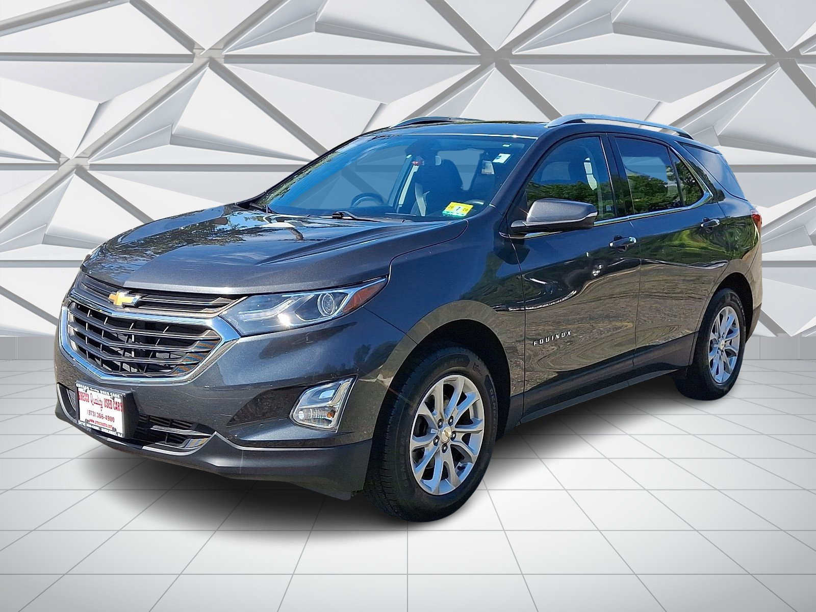 Used 2018 Chevrolet Equinox LT w/ Sun & Infotainment Package AWD/4WD image 4