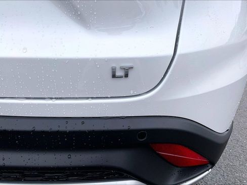 New 2026 Chevrolet Trax LT FWD image 9