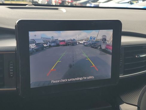 Used 2022 Ford Explorer ST image 13