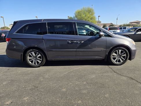 Used 2016 Honda Odyssey Touring image 6