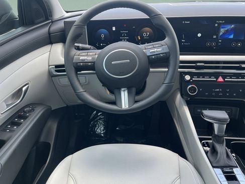 New 2026 Hyundai Tucson SEL FWD image 16