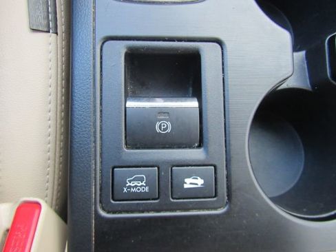 Used 2016 Subaru Outback 2.5i Limited image 51