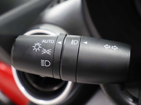 Used 2018 FIAT 124 Spider Lusso RWD image 27