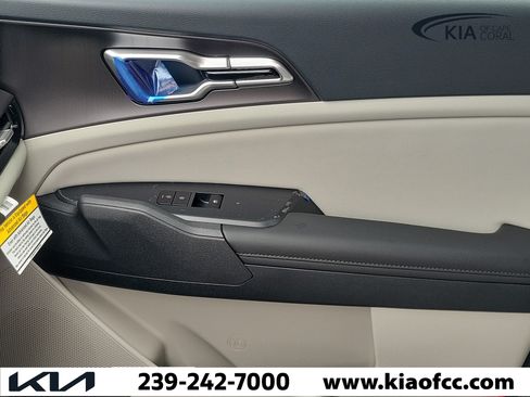 New 2026 Kia Sportage EX FWD image 31