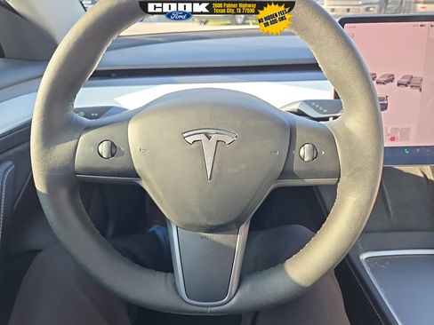 Used 2021 Tesla Model 3 Long Range image 6