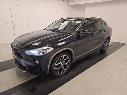 Used 2020 BMW X2 xDrive28i w/ M Sport X Package AWD/4WD image 3