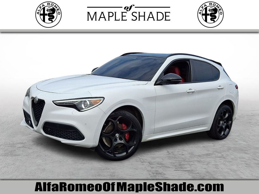 Used 2023 Alfa Romeo Stelvio Veloce AWD/4WD image 1