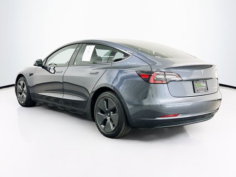 Used 2022 Tesla Model 3 Long Range AWD/4WD image 5