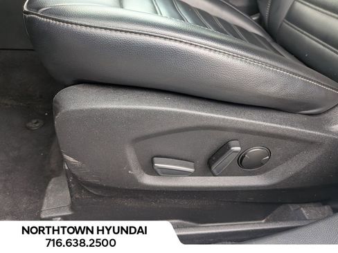 Used 2023 Ford Edge SEL image 28