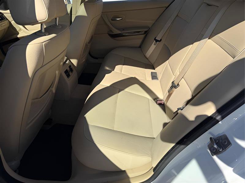 Used 2009 BMW 328i Sedan RWD image 20