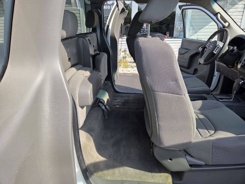 Used 2015 Nissan Frontier S RWD image 20