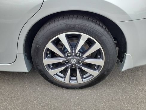 Used 2017 Nissan Altima 2.5 SV FWD image 7