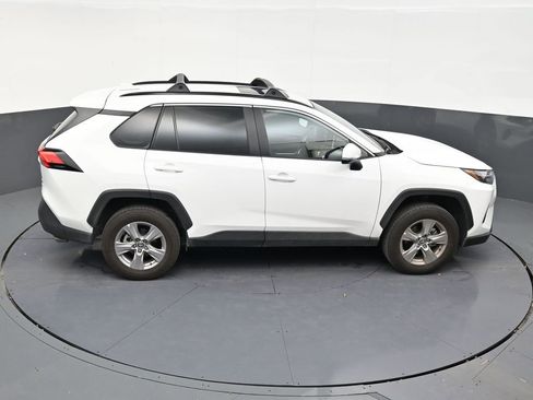 Used 2025 Toyota RAV4 XLE w/ Convenience Package AWD/4WD image 17