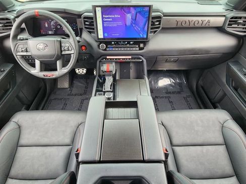 Used 2025 Toyota Sequoia TRD Pro AWD/4WD image 20