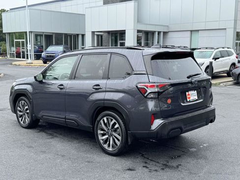 Certified 2025 Subaru Forester Touring AWD/4WD image 4