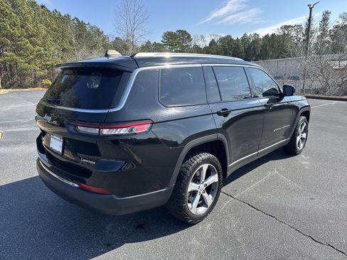 Used 2022 Jeep Grand Cherokee L Limited image 5