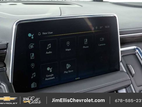 Certified 2024 Chevrolet Suburban LT RWD image 15