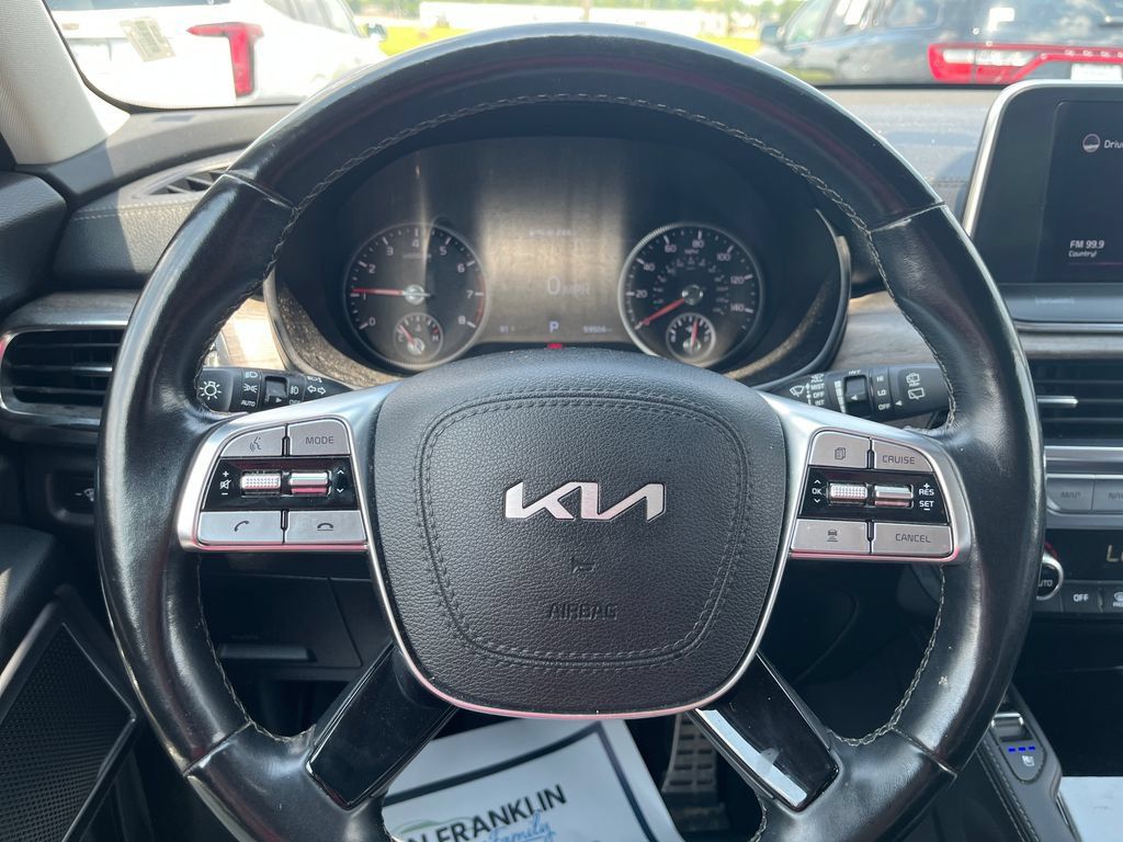 Used 2022 Kia Telluride SX AWD/4WD image 16