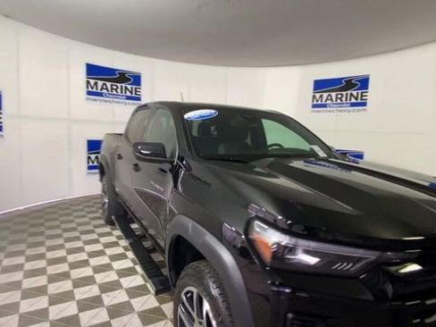 Certified 2023 Chevrolet Colorado Z71 w/ Z71 Convenience Package 2 image 4