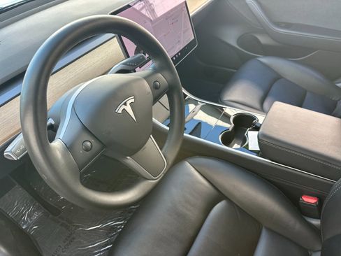 Used 2020 Tesla Model 3 Long Range AWD/4WD image 10