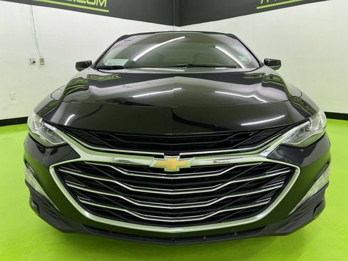 Used 2020 Chevrolet Malibu Premier FWD image 3