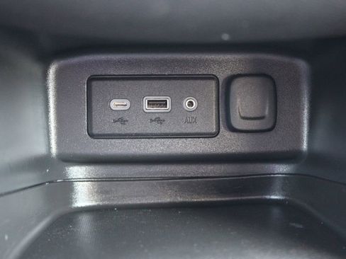 Used 2021 Chevrolet Equinox LT AWD/4WD image 42