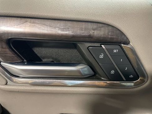 Used 2023 Chevrolet Silverado 1500 LTZ w/ LTZ Premium Package image 12