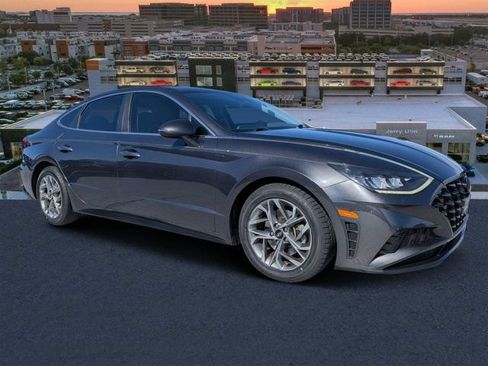 Used 2020 Hyundai Sonata SEL w/ Convenience Package FWD image 1