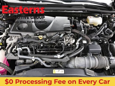 Used 2022 Toyota Camry XLE FWD image 7