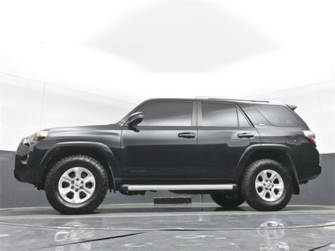 Used 2016 Toyota 4Runner SR5 image 49