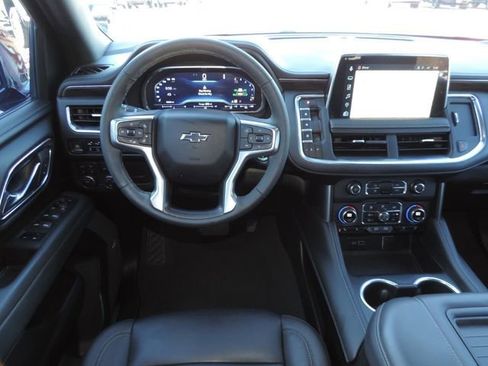 Used 2023 Chevrolet Tahoe Z71 w/ Luxury Package image 27