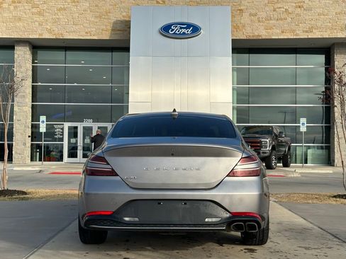 Used 2022 Genesis G70 2.0T image 22