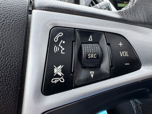 Used 2015 Chevrolet Equinox LT w/ Driver Convenience Package image 18